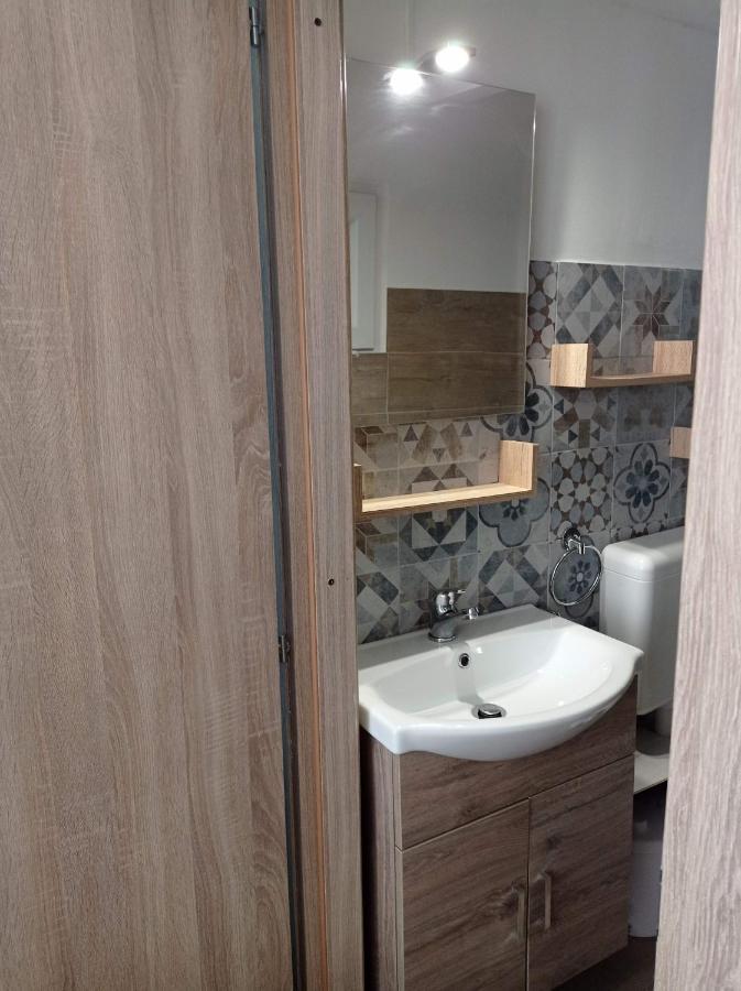 Studio Flat Porta Maggiore Рим Екстериор снимка