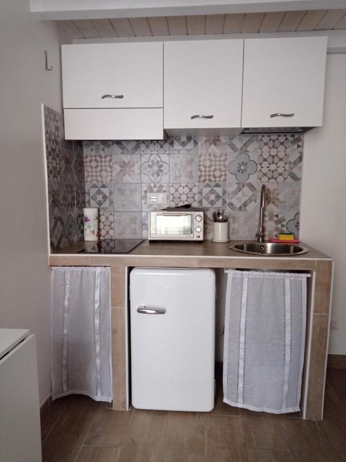 Studio Flat Porta Maggiore Рим Екстериор снимка